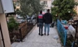 İzmir merkezli 16 ilde FETÖ operasyonu: 35 gözaltı, 7 firari yurtdışında