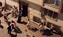 Çocukların kavgasına aileler karıştı, ortalık savaş alanına döndü