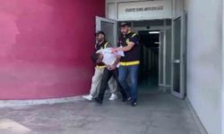 Masaj salonuna fuhuş baskını: Kadınlar gizli geçitte yakalandı