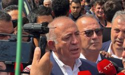 Gürsel Tekin polis eşliğinde binaya girdi!