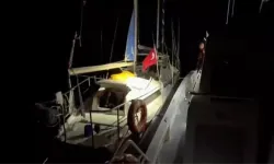 Muğla’da Yelkenli Tekne Operasyonu: 56 Düzensiz Göçmen Yakalandı, 4 Organizatör Gözaltında