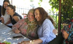 Karşıyaka’da mahalle mahalle kadın dayanışması!