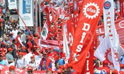 DİSK’in Ankara’ya taşınmasına 11 sendika tepki gösterdi.
