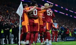 Galatasaray’dan tarihi zafer... ilk 3 puanı aldı