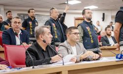 "Çerçioğlu halkın meclisini ikiye böldü"