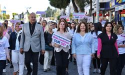 Çeşme Belediyesi'nden 'Sağlığa Pembe Adımlar'