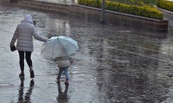 Meteoroloji uyardı: Kuzeybatıya sağanak alarmı!