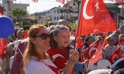 İzmir'de “Cumhuriyet Her Yerde”