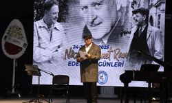 Kuşadası’nda 9 dilden Nazım sesleri