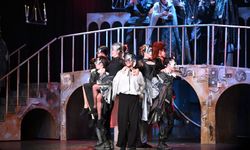 Manisa'da Romeo ve Juliet rüzgarı esti