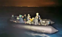 Foça’da yurt dışına çıkmaya çalışan 24 kişi yakalandı