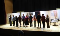 “Yarınlara Geç Kalmadan” Turgutlu sahnesinde