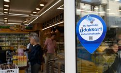 Kuşadası'nda Adalı Kart Ailesi her geçen gün büyüyor