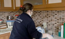 Kuşadası'nın yardım melekleri̇ görev başında