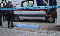 Ekmek almaya çıkan yaşlı adam kepçenin altında kaldı