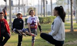 Konak'ta açık havada spor keyfi devam ediyor