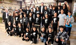 Minik kalplerde büyük lider: Atatürk