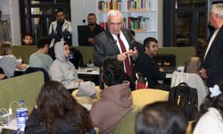 Başkan Şadi Özdemir'den üniversitelilere vize morali