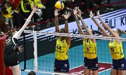 VakıfBank, Fenerbahçe'yi altın sette yendi