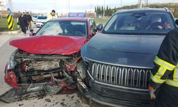 Aday sürücü direksiyon sınavında kaza yaptı