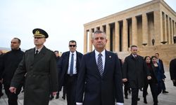 CHP Genel Başkanı Özel’den Anıtkabir’de birlik çağrısı