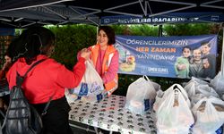 Kuşadası’nda öğrencilere büyük destek