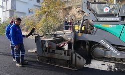Büyükşehir’den Namık Kemal Caddesi’nde sıcak asfalt çalışması