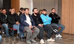 Kuşadası Belediyesi Temizlik İşleri Müdürlüğü'nde 'Güvenli Sürüş Eğitimi'