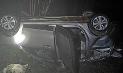 Kontrolden çıkan araç 20 metrelik uçuruma düştü