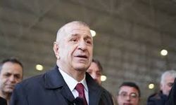 Ümit Özdağ’dan Antalya’da pazar ziyareti