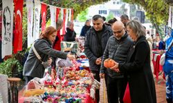 Bornova'da yılbaşı hediyelik eşya günleri