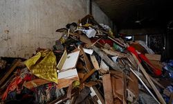 Tarsus’ta 168 ton atık biriken ev temizlendi!