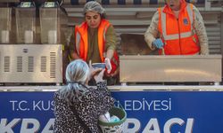 Kuşadası Belediyesi içleri ısıtmaya devam ediyor