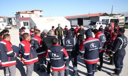 Merkezefendi Belediyesi personeline afet farkındalık ve çadır kurma eğitimi