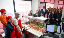 Bornova’da halkın sofrasına destek: Kent Kasap açıldı