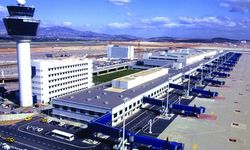 Uçaklar Yunanistan’a inemedi Türkiye’ye yönlendirildi