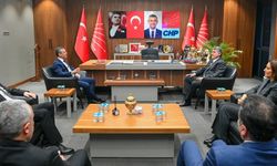 Özgür Özel’den Beşiktaş Başkanı Adalı’ya ziyaret