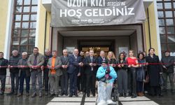 Turgutlu'da 'Üzüm Kızı' sergisi kapılarını açtı