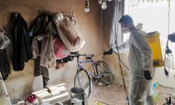 Efeler Belediyesi'nden çöp evlerde kapsamlı temizlik çalışması