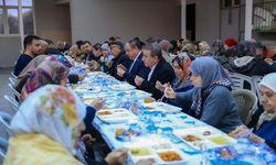 Efeler'in ilk iftar sofrası Alanlı Mahallesi'nde kuruldu
