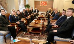 Başkan Çavuşoğlu depremin yıl dönümünde Adıyaman’da