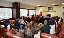 Denizli Büyükşehir ile yüzmeyi öğrendiler