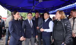 Marmaris'te  depremde yitirilen canlar anıldı