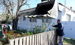 Kuşadası Belediyesi'nden Kirazlı Mahallesi'nde kapsamlı dere temizliği