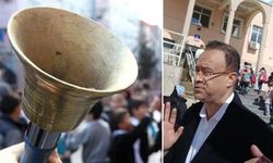 Okul zilinde “Kabe’de hacılar” ilahisine veli tepkisi