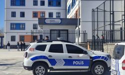 Sınıfta cıva paniği! 17 öğrenci hastaneye kaldırıldı