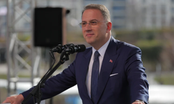 “Dört duvar sevgimizi azaltamaz”