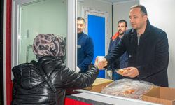 Bornova’da sabahlar sıcak çorba ile ısınıyor