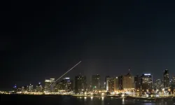 Tel Aviv’de patlama sesleri: İran’dan yeni füze saldırısı