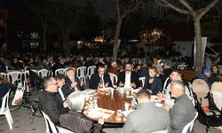Çiğli'de Kadir Gecesi'nde binler aynı sofrada buluştu
